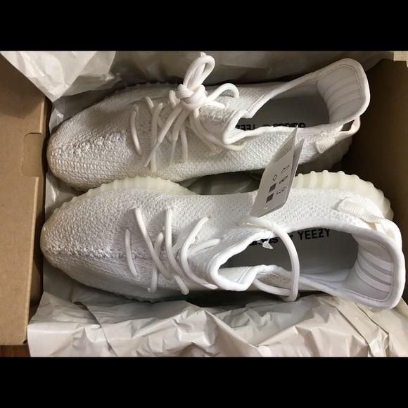 Cream Yeezy V2